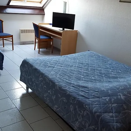Le Brisson Hotel